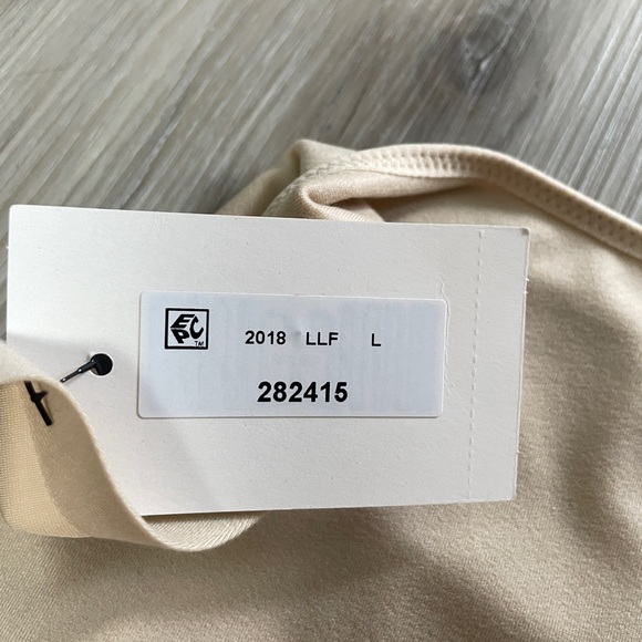 NWT Maidenform Shapewear Tank Top Nude Beige Size Large - Picture 6 of 9